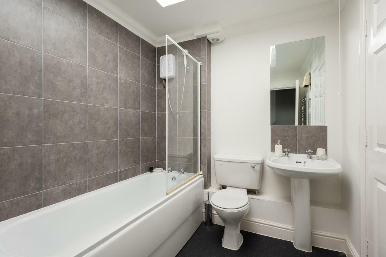 The Old Station House - Stylish & Central 2Bdr Apartment Oxford Buitenkant foto